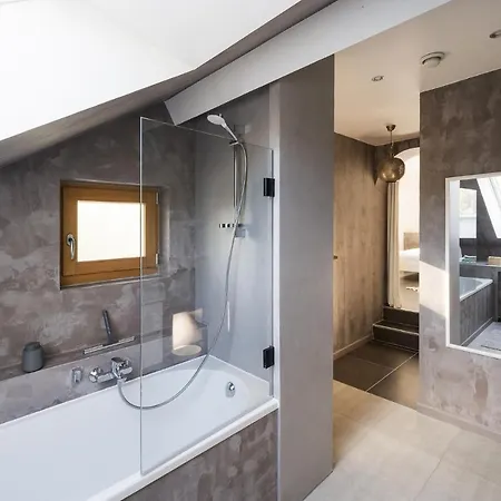 Bed & Breakfast Espaces D'or *