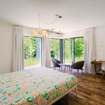 Espaces D'or Bed & Breakfast *