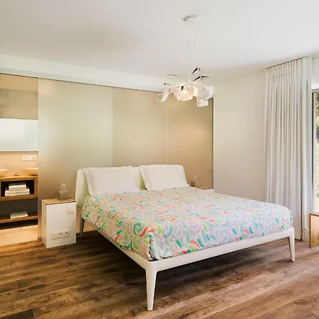 Alojamento de Acomodação e Pequeno-almoço Espaces D'or